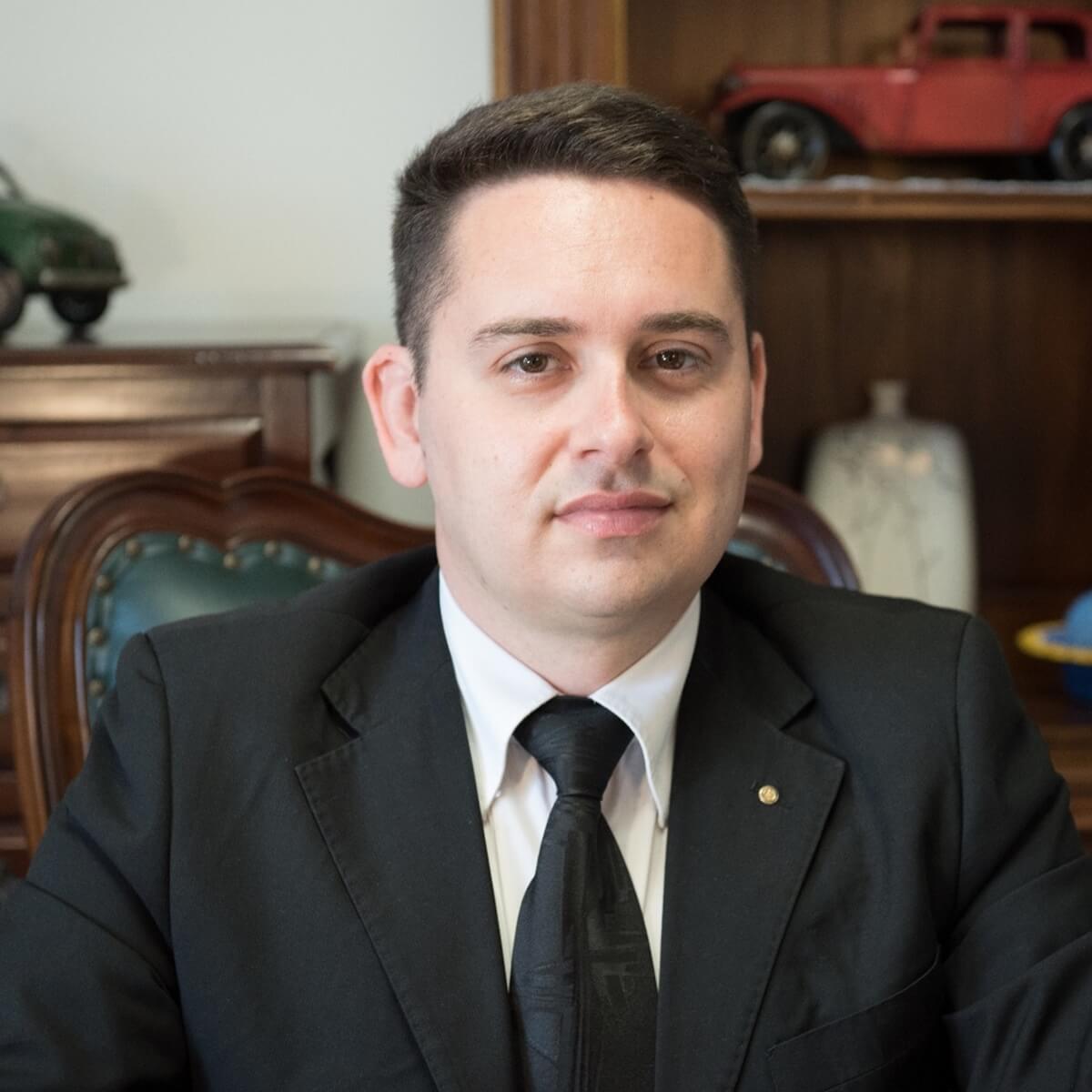Simone Caddeo